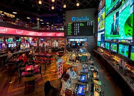 Tabel hasil permainan Aviator di kingbet89 menampilkan waktu, multiplier, dan kategori win